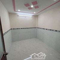 Hoàng Văn Thụ P4 Qtân Bình. Nhà Bán 2 Tầng 36 M2. Giá Bán 5 Tỷ