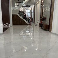 Cô Tám Bán Nhà Ngay Bạch Mã - Quận 10 Cho Thuê 26 Triệuiệu. Giá Bán 3Tỷ400/66.5M2 Gần Cư Xá Bắc Hải