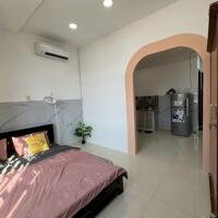 Căn hộ cho thuê cửa sổ trời  tại Nguyễn Gia Trí – Đầy đủ tiện nghi, thoáng mát, giá tốt!