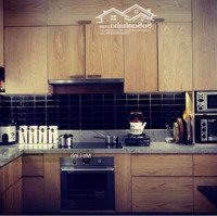 Cực Hiếm! Biệt Thự Nhỏ Xinh Giữa Lòng Phố Tây Thảo Điền, 6X20, 3 Lầu , Giá Đẹp Chỉ 25 Tỷ