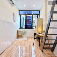 Duplex Cửa Sổ Lớn - Gần Ueh - Quận 10