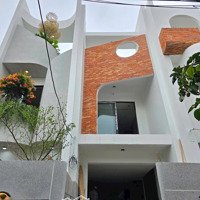 Nhà Đẹp Thiết Kế Không Gian Mở Với Nhiều Cây Xanh Đường Nguyễn Phước Nguyên