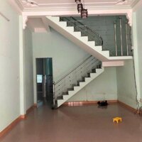 Bán nhà 2 tầng mt đường Dương Đức Hiền, 72m2, 4.1 tỷ tl