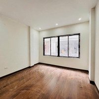 Siêu Phẩm Cầu Giấy - 40M2 X 5 Tầng - Phân Lô Ô Tô - Thang Máy Xịn - Kinh Doanh