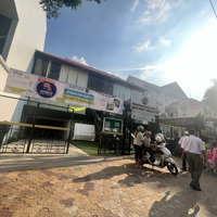 Hot!! Siêu Biệt Thự Bến Du Thuyền , 2Mt Nguyễn Văn Hưởng (1200M2)
