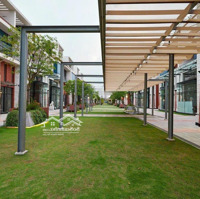 Bán Gấp Villa Đẳng Cấp Nhà Bè 345M2 Nguyễn Hữu Thọ, Hầm Để Xe - Dòng Tiền 1.2 Tỷ/ Năm, Nhỉnh 40 Tỷ