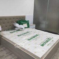 Cần Cho Thuê Căn Hộ Chung Cư Cosmo City 2 Phòng Ngủ 99 Nguyễn Thị Thập, Tân Phú, Quận 7