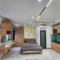 Chdv Dòng Tiền 7% Năm - Ngay Vạn Hạnh Mall Q10 - 74M2, 6 Tầng, 12 Chdv Full Nội Thất - Chỉ 17,7 Tỷ