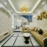Bán Nhà Trần Duy Hưng 35 M- 8Ỷ- 6 Tầng - Gần Ô Tô- Full Noi Thất- Trung Tâm Phố