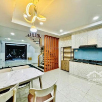 Kẹt Tiền Bán Nhà Đặng Dung, Tân Định Q1.Diện Tích81,6M2 Giá Bán 4Tỷ750 Gần Chợ Tân Định. Đang Cho Thuê 40 Triệu