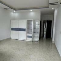 Nhà mới 4 tầng (4,5x16) mặt tiền Chợ Lớn P11 Q6 giá chỉ 12 tỷ 700 TL