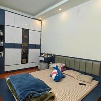 Bân nhà Trần Cung 60m2 nhà đẹp 3 thoáng nội thất xịn thang máy 13 tỷ