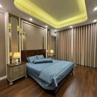 Bân nhà Trần Cung 60m2 nhà đẹp 3 thoáng nội thất xịn thang máy 13 tỷ