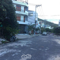 Bán Đất 61.1M2 Ngang 4M - Mặt Tiền Đường Nguyễn Địa Lô (Rộng 13M) Giá Bán 2.7 Tỷ , Cách Biển 850M