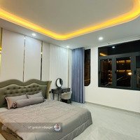 Bán Nhàhẽm Xe Hơi5.5M Xe Hơi Vô Nhà Phạm Văn Hai, P3, Tân Bình, 4 Tầng, Chỉ 8 Tỷ Còn Tl