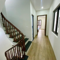 Siêu Phẩm, Hàng Cực Hiếm. Lô Góc 43M2, Nhà 5 Tầng, View Thoáng Sáng, Đường Rộng. Giá Cực Tốt