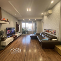 Bán Chung Cư Cao Cấp 4 Ngủ 130M2 - Lô Góc - Vị Trí Trung Tâm Cầu Giấy- Mặt Đường Thành Thái