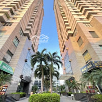 Bán Chung Cư Cao Cấp 4 Ngủ 130M2 - Lô Góc - Vị Trí Trung Tâm Cầu Giấy- Mặt Đường Thành Thái