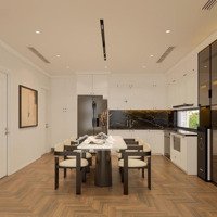 Xuân Thuỷ - 1 Nhà Ra Phố - Kinh Doanh Đỉnh - 7 Tầng Thang Máy - Nội Thất Siêu Xịn