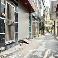Bán Nhà Cầu Đơ 4 Sau Sân Bóng Cầu Đơ Oto Đỗ Cửa , Lô Góc Mặt Ngõ Thông, Có Thang Máy