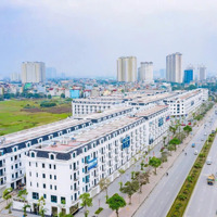 Mặt Tiền 7M -- Nhà Thô Luxury -- Đón Thông Cầu Vượt Xa La