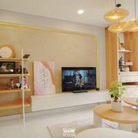 Chính Chủ Ngộp Oxi Bán Gấp 3 Phòng Ngủ96.5M2 Ngay Vincom Dĩ An Giá Bán 2.280Tỷ Btp Sổ Sẵn Nhà Mới Cho Vay 80%