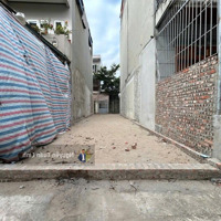 Còn Xót Lại!! Lô 42M2 Vuông Vắn, Trung Tâm Thị Trấn, Ngõ Thông - Ô Tô 7 Chỗ Đỗ Cửa
