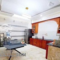 Bán Nhà Phạm Hữu Lầu, Ô Tô Đỗ Cửa, 50M2, 3 Tầng, Quận 7, Chỉ 5 Tỷ Hơn