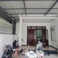 bán đất kèm nhà còn mới ở ngay, diện tích 273m2 lô 2 nguyễn công trứ, P.Tân An, TX LaGi,  Bình Thuận. Giá Ngợp