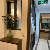Bán nhà phố Giảng Võ, ngõ thông 51m, 5 tầng, 7 phòng, kinh doanh, 9.5 tỷ