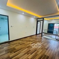Siêu Phẩm! Chỉ 2,85 Tỷ Tập Thể Nghĩa Tân, Cầu Giấy, Tầng 3, Sổ To 80M2 2 Phòng Ngủ 2 Vệ Sinhnhà Đẹp