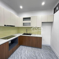 Nhỉnh 7 Tỷ Có Nhà Đẹp Pđl Diện Tích: 45M 5T Ngõ Thông Nông - 40M Ô Tô - Nhà Mới - Tầng Thượng Mái Kính Bbq