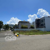 Bán Lô Góc Vip 300M2 Góc 2 Mặt Đường 16M Đối Diện Công Viên, Giá Rẻ Nhất Gói 2 Kđt Mỹ Gia Nha Trang