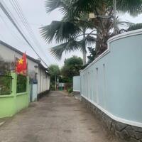 Bán nhà rộng  156 m2 ( 8.4x20), đường ô tô thông 3.3 tỷ