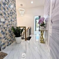 Nhà Đường Lý Thường Kiệt Phường 4 Quận Gò Vấp.