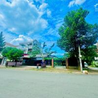 Bán đất góc 2 mặt tiền đường N4, khu Song Ngữ Lạc Hồng phường Bửu Long sổ hồng 252m2 giá 12.5 tỷ