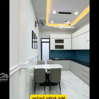 Nhà Đẹp Bán Gấp Trong Tháng 2!!! Đường Lê Văn Lương - Diện Tích Rộng - Có Nội Thất - Giá Giảm Mạnh