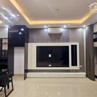 Bán nhà Nguyễn Văn Cừ,Long Biên 5 tầng,46m,mt6.5m gần oto tránh nhỉnh 9 tỷ