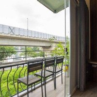 Bán Nhà Mặt Phố Hoàng Cầu. 50M2 X 5 Tầng.mặt Tiền4,8M. 28,5 Tỉ