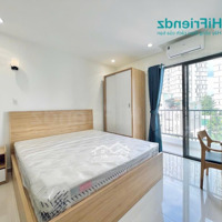 Cho Thuê Căn Hộ Dạng 1 Phòng Ngủtách Bếp - Ban Công - Free Phí Quản Lí Tại Thảo Điền Quận 2