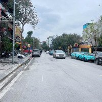 Bán Nhà Mặt Phố Việt Hưng - 4 Ô Tô Tránh Lô Góc - Kinh Doanh -2 Thoáng
50M2X4 Tầng - Giá Bán 18 Tỷ Hơn