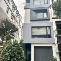 Bán Nhà Mặt Phố Việt Hưng - 4 Ô Tô Tránh Lô Góc - Kinh Doanh -2 Thoáng
50M2X4 Tầng - Giá Bán 18 Tỷ Hơn