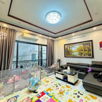 Nhà 5 Tầng Rộng Nội Thất Đẹp Chủ Xây Để Ở Rất Tâm Huyết Ngõ Rộng Gần Phố Thuận Tiện Đi Lại,Tiện Ích