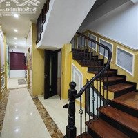 Nghi Tàm - Tây Hồ - 63M 5 Tầng Thang Máy Chỉ 16Tỷ- 2 Mặt Ngõ - 3M Ngõ Thẳng- An Sinh Tuyệt Vời .