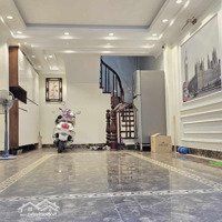 Bán Nhà Sài Đồng Phân Lô Vỉa Hè Ôtô Tránh 40M ,Mặt Tiền4M Nhà 6 Tâng Giá Chào 9,6 Tỷ