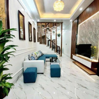 Bán Nhà Riêng Tại Lĩnh Nam, 5,6 Tỷ, 40M2, 4 Phòng Ngủ 4 Vệ Sinh 5 Tầng, Mặt Tiền 4M