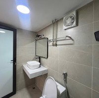 Chính Chủ Nhờ Bán Nhanh Căn 2 Phòng Ngủ64M2. Giá Bán 3,1 Tỷ Đầy Đủ Nội Thất. Chung Cư Kdt Hồng Hà Eco