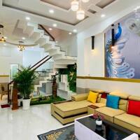 Đường 8m   Nhà 4 Tầng ngay Hoàng Việt - Út Tịch. DT: 84m2 [vuông vức]. Nhỉnh hơn 13 tỷ  