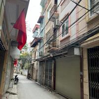 Bán nhà phố Trương Định, Hoàng Mai 41m, 5 tầng. Giá: 8.8 tỷ. LH: 0937158386
