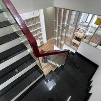 Cần Bán Nhà Kđt Năm Sao 1 Trệt 3 Lầu Đối Diện Công Viên 300M2 Giá Bán 4Ty8 Liên Hệ: 0931112822